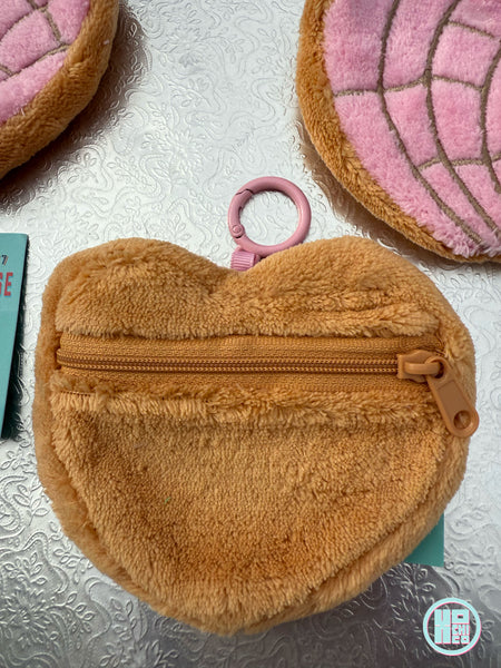 Plush heart concha coin purse alt view