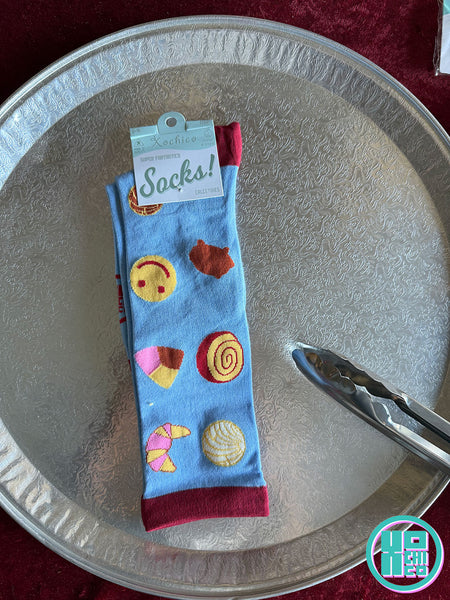 Pan Dulce socks (front view with header card).